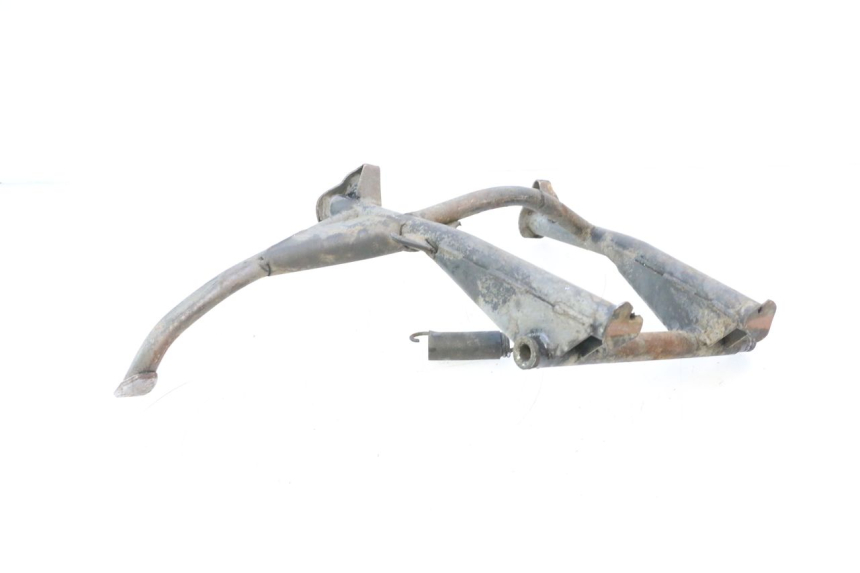 photo de BEQUILLE CENTRALE HONDA ST PAN EUROPEAN 1100 (1990 - 2002) - Gros plan technique
