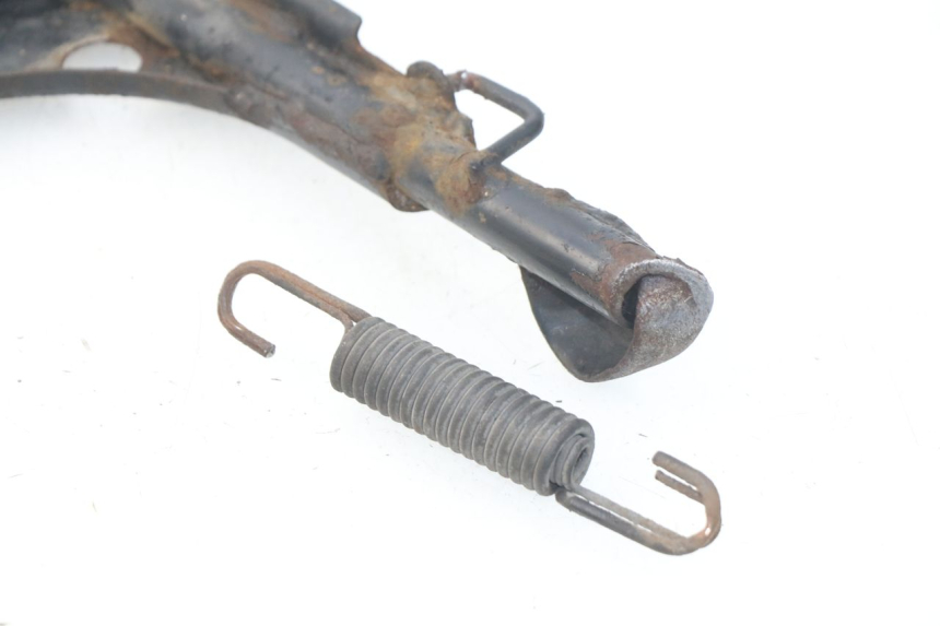 photo de BEQUILLE CENTRALE PEUGEOT STREETZONE 2T 50 (2014 - 2019) - Zoom état d’usage