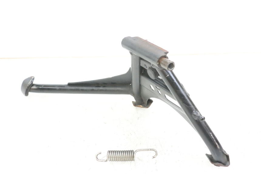 photo de BEQUILLE CENTRALE SUZUKI BURGMAN 125 (2018 - 2021) - Points de fixation