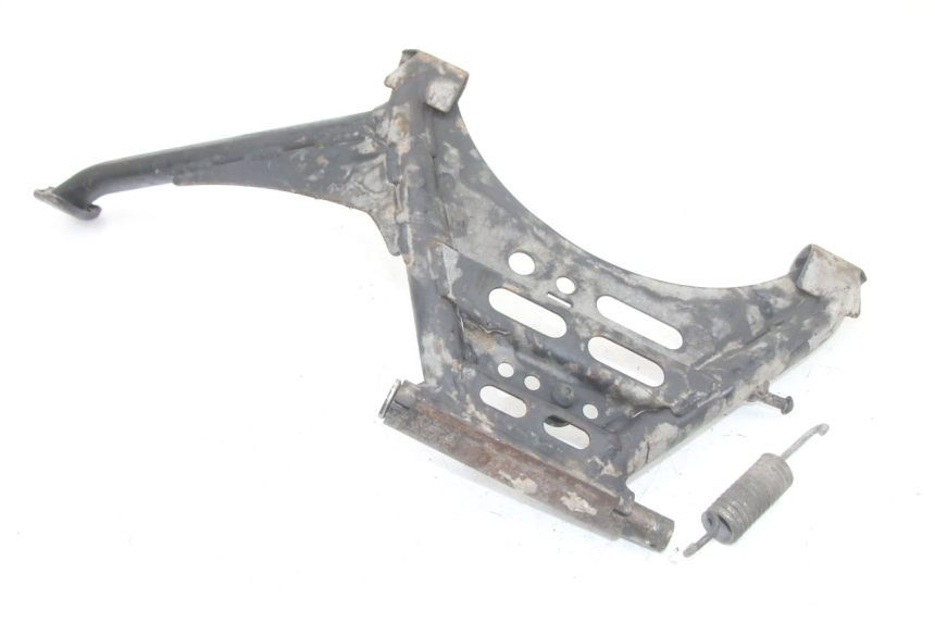 photo de BEQUILLE CENTRALE SUZUKI BURGMAN 125 (2018 - 2021) - Zoom état d’usage