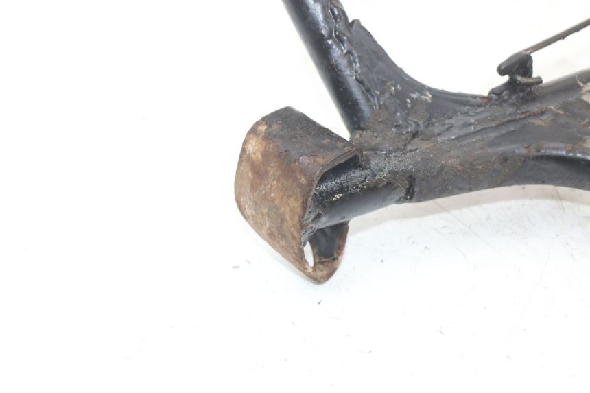 photo de BEQUILLE CENTRALE SUZUKI GS F 500 (2004 - 2007) - Vue d’ensemble