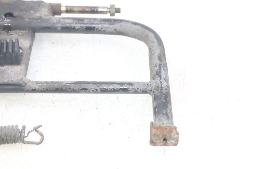 photo de BEQUILLE CENTRALE SYM SYMPHONY 125 (2009 - 2015) - Zoom état d’usage