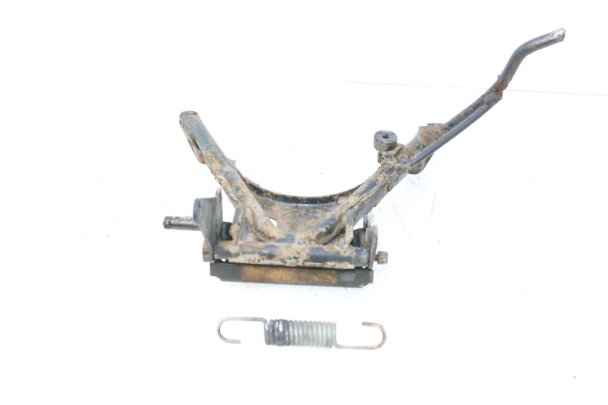 photo de BEQUILLE CENTRALE PEUGEOT TKR TREKKER FURIOUS 50 (2005 - 2014) - Gros plan technique