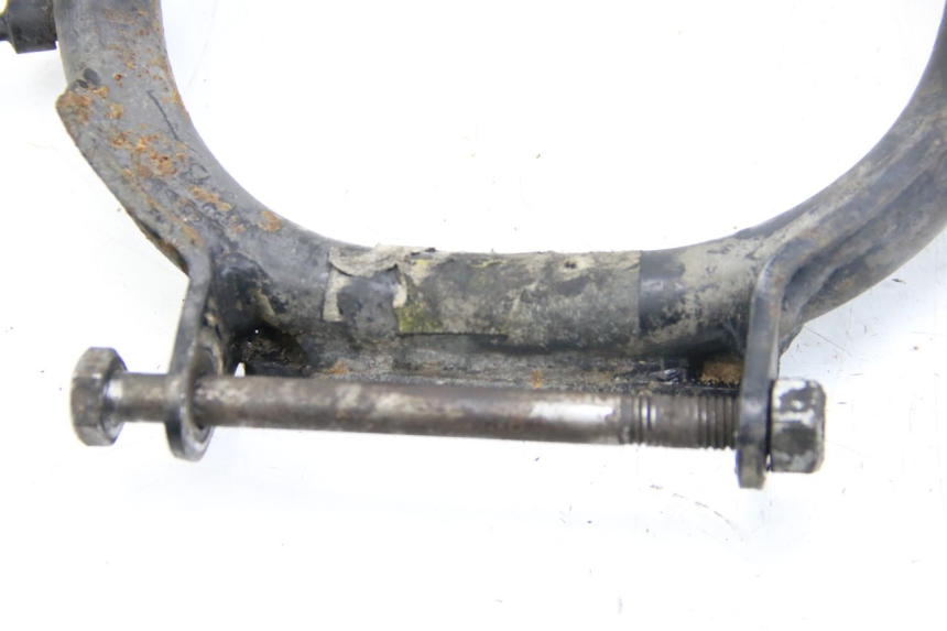 photo de BEQUILLE CENTRALE PIAGGIO VESPA GRANTURISMO 125 (2003 - 2007) - Gros plan technique