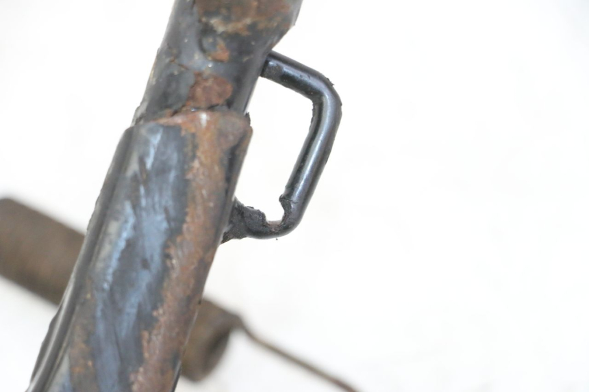 photo de BEQUILLE CENTRALE PEUGEOT VIVACITY NEW 2T 50 (2008 - 2017) - Autre angle de vue