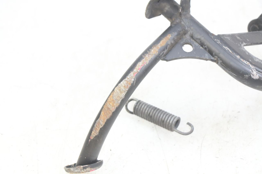 photo de BEQUILLE CENTRALE YAMAHA X-MAX XMAX 125 (2010 - 2013) - Autre angle de vue