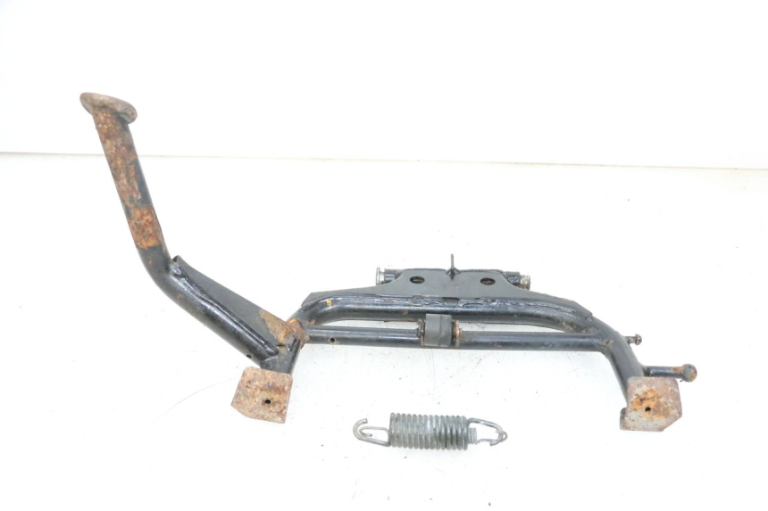 photo de BEQUILLE CENTRALE YAMAHA XMAX X-MAX 125 (2006 - 2009) - Autre angle de vue