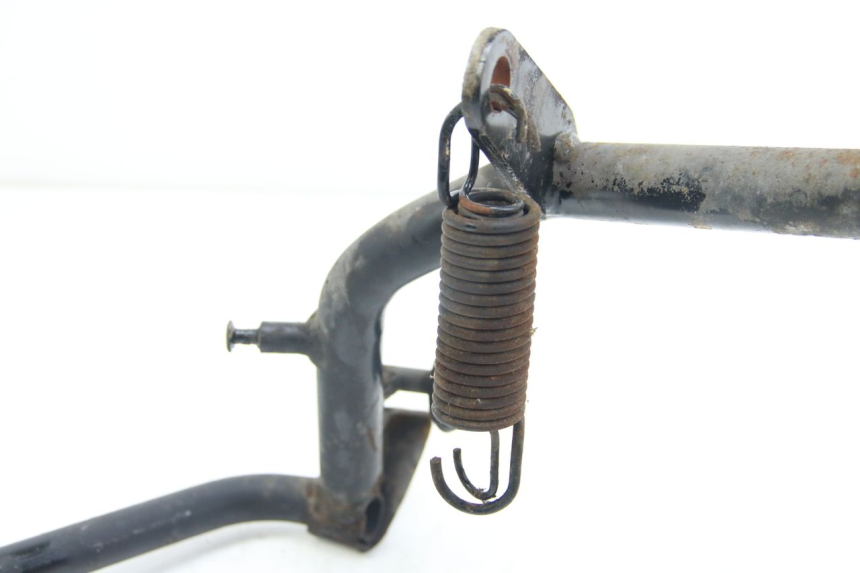 photo de BEQUILLE CENTRALE PIAGGIO X9 EVOLUTION 125 (2003 - 2007) - Points de fixation