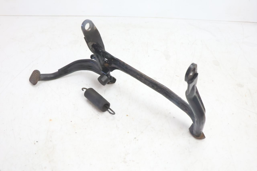 photo de BEQUILLE CENTRALE YAMAHA YP MAJESTY 125 (2007 - 2010) - Zoom état d’usage