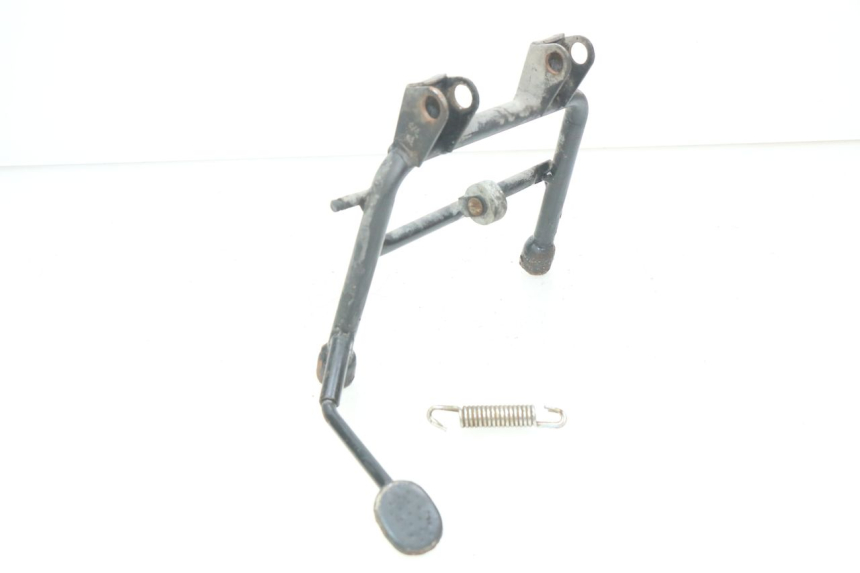 photo de BEQUILLE CENTRALE YIYING YY50QT-10 50 (2007 - 2022) - Gros plan technique