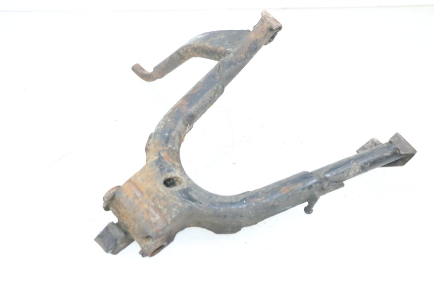 photo de BEQUILLE CENTRALE KYMCO ZING 125 (1997 - 2003) - Points de fixation