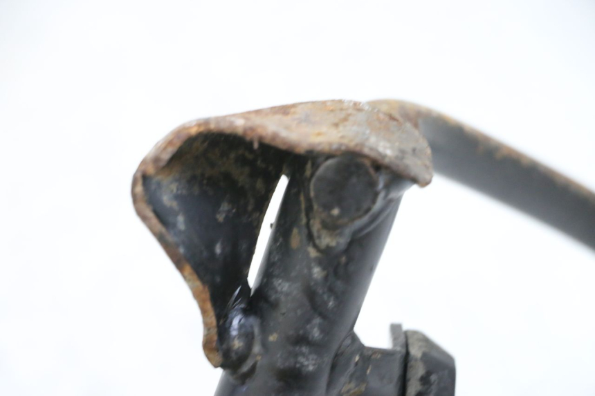 photo de BEQUILLE CENTRALE PIAGGIO ZIP 4T 50 (2018 - 2020) - Zoom état d’usage