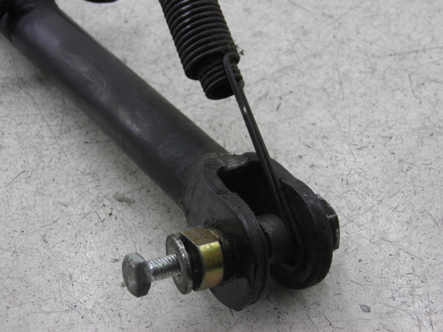 photo de BEQUILLE LATERALE PIAGGIO X9 250 (2000 - 2002) - Vue d’ensemble