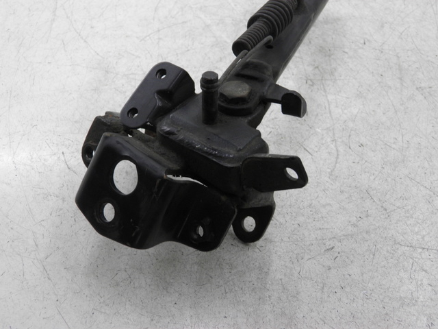 photo de BEQUILLE LATERALE SUZUKI BURGMAN EXECUTIVE 650 (2008 - 2010) - Vue d’ensemble