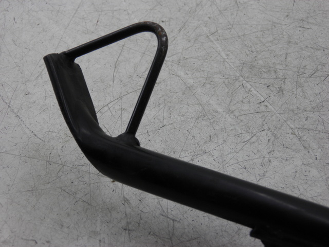 photo de BEQUILLE LATERALE SUZUKI BURGMAN EXECUTIVE 650 (2008 - 2010) - Points de fixation