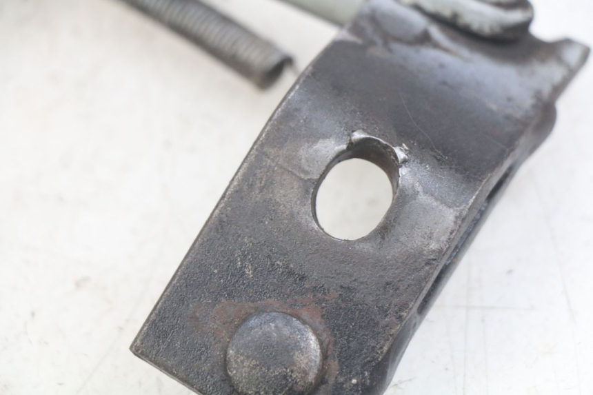 photo de BEQUILLE LATERALE YAMAHA BW'S EASY 50 (2013 - 2016) - Points de fixation