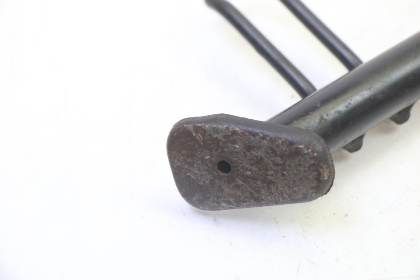 photo de BEQUILLE LATERALE SYM CROX 4T 50 (2016 - 2023) - Détail de la pièce