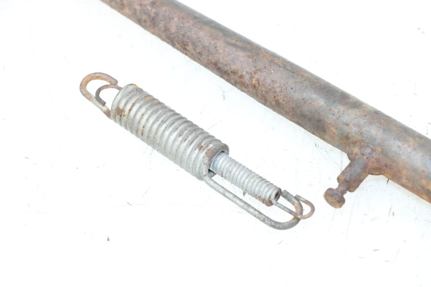 photo de BEQUILLE LATERALE APRILIA ETX 125 (1998 - 2002) - Gros plan technique