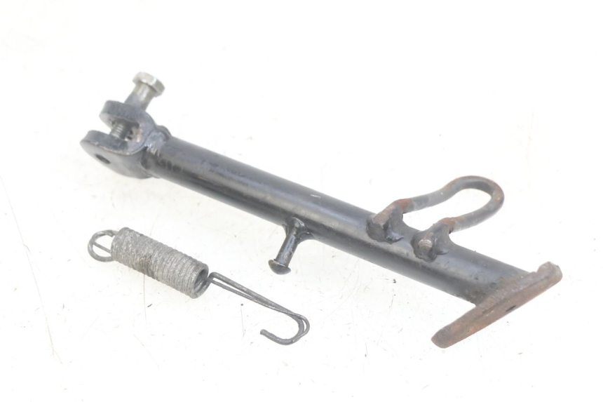 photo de BEQUILLE LATERALE SYM FIDDLE 3 III 125 (2014 - 2020) - Zoom état d’usage