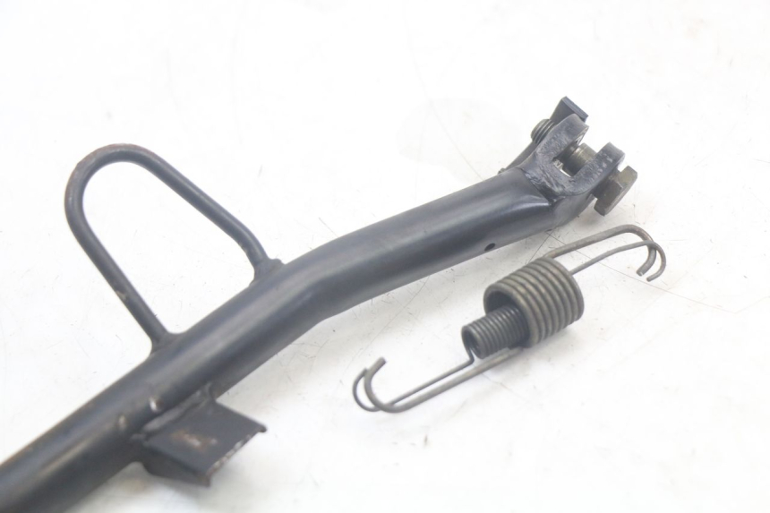 photo de BEQUILLE LATERALE MBK FLAME X 125 (2007 - 2016) - Zoom état d’usage