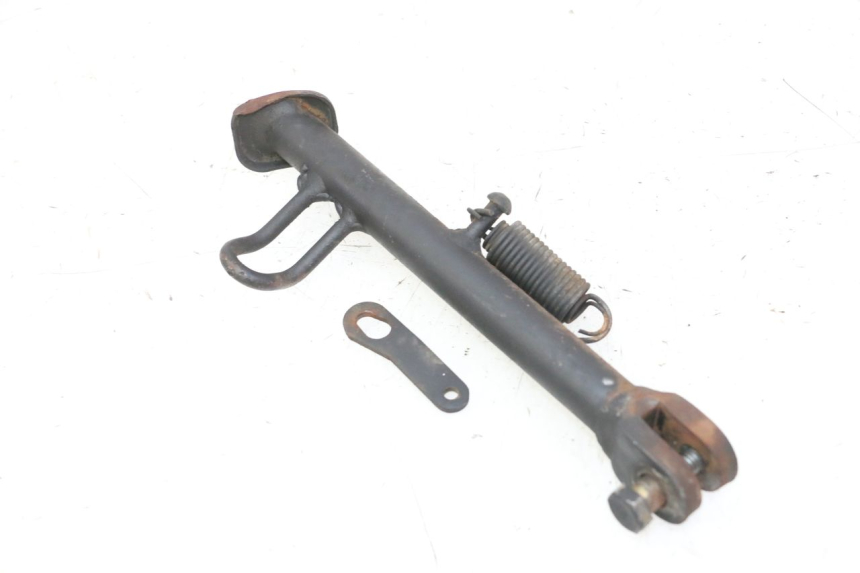 photo de BEQUILLE LATERALE KYMCO GRAND DINK 125 (2002 - 2007) - Zoom état d’usage