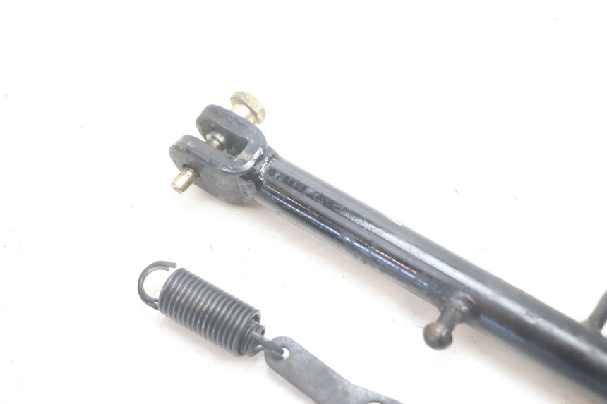 photo de BEQUILLE LATERALE KYMCO GRAND DINK 125 (2008 - 2014) - Zoom état d’usage