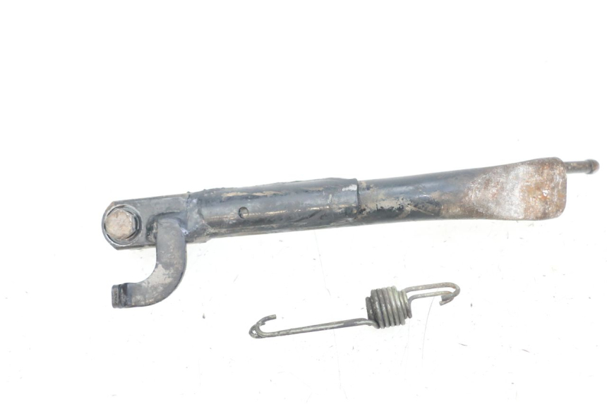 photo de BEQUILLE LATERALE SUZUKI GZ MARAUDER 125 (1998 - 2004) - Zoom état d’usage