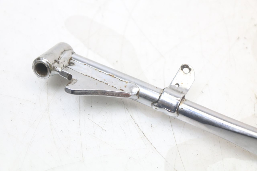 photo de BEQUILLE LATERALE HARLEY DAVIDSON SPORTSTER XL CUSTOM 883 (1999 - 2006) - Zoom état d’usage