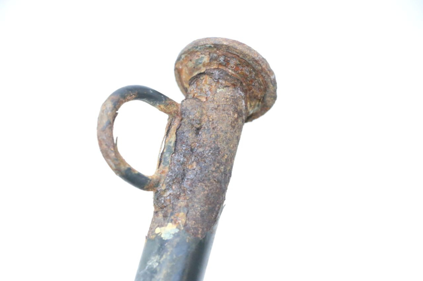 photo de BEQUILLE LATERALE RIEJU MRT PRO SUPERMOTARD 50 (2007 - 2018) - Points de fixation