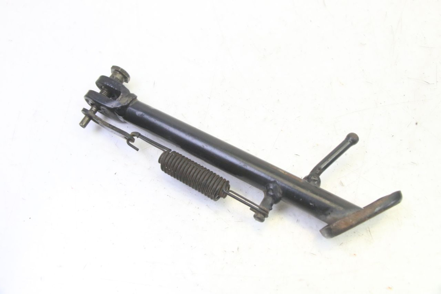 photo de BEQUILLE LATERALE KYMCO LIKE 4T 50 (2019 - 2025) - Détail de la pièce