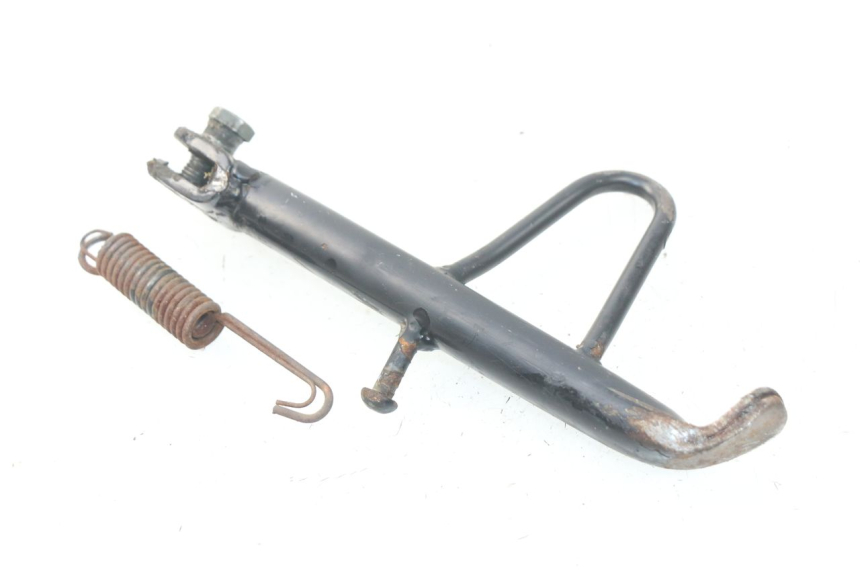 photo de BEQUILLE LATERALE VASTRO R-ONE 4T 50 (2014 - 2022) - Gros plan technique