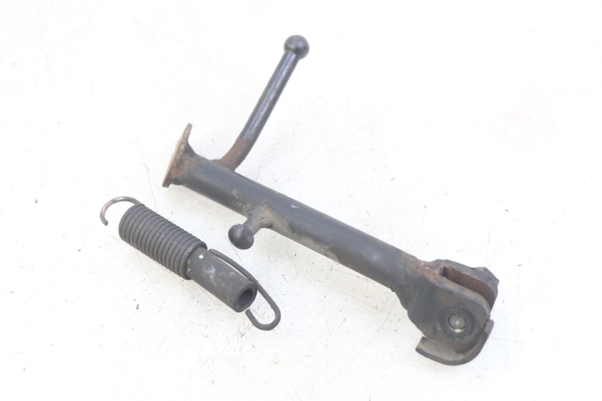 photo de BEQUILLE LATERALE MBK SKYLINER 125 (1998 - 2001) - Zoom état d’usage