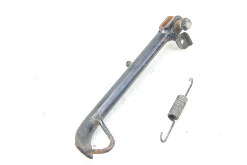 photo de BEQUILLE LATERALE SUZUKI UH BURGMAN 125 (2002 - 2006) - Autre angle de vue