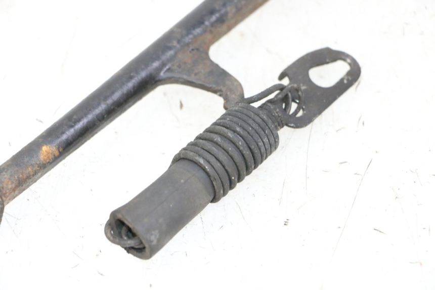 photo de BEQUILLE LATERALE YAMAHA XJN DIVERSION 600 (2000 - 2003) - Détail de la pièce