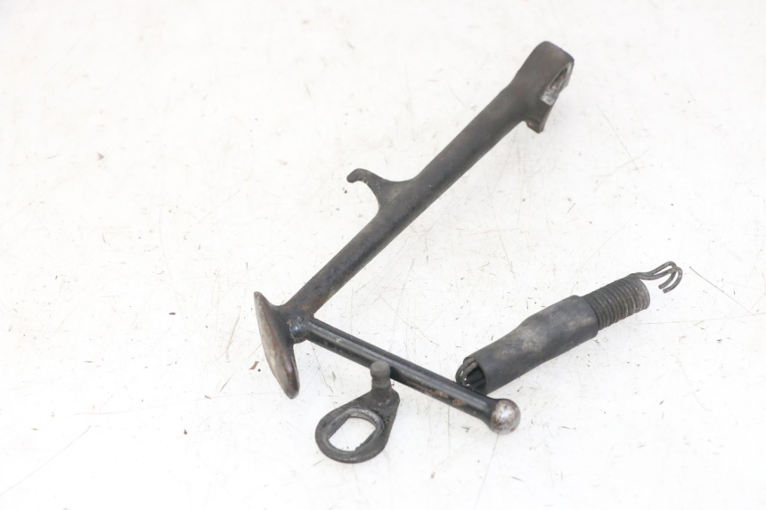 photo de BEQUILLE LATERALE YAMAHA FZS FAZER 600 (2001 - 2003) - Détail de la pièce