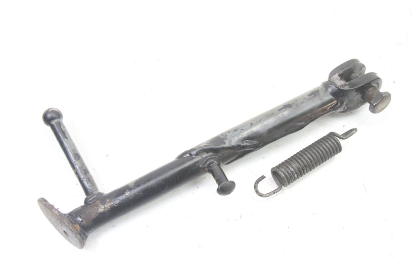 photo de BEQUILLE LATERALE YAMAHA TZR 50 (2008 - 2016) - Détail de la pièce