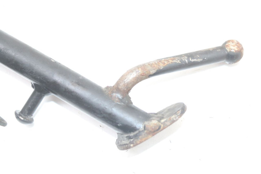 photo de BEQUILLE LATERALE YAMAHA YP MAJESTY 125 (2002 - 2006) - Gros plan technique