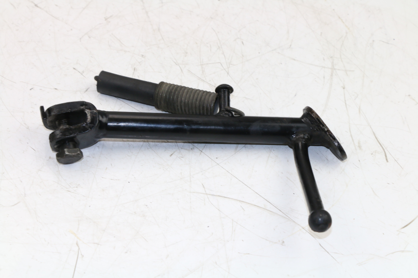 photo de BEQUILLE LATERALE YAMAHA YP MAJESTY 125 (2007 - 2010) - Détail de la pièce