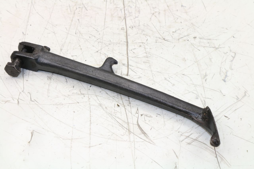 photo de BEQUILLE LATERALE KAWASAKI ZEPHYR 550 (1991 - 1998) - Zoom état d’usage