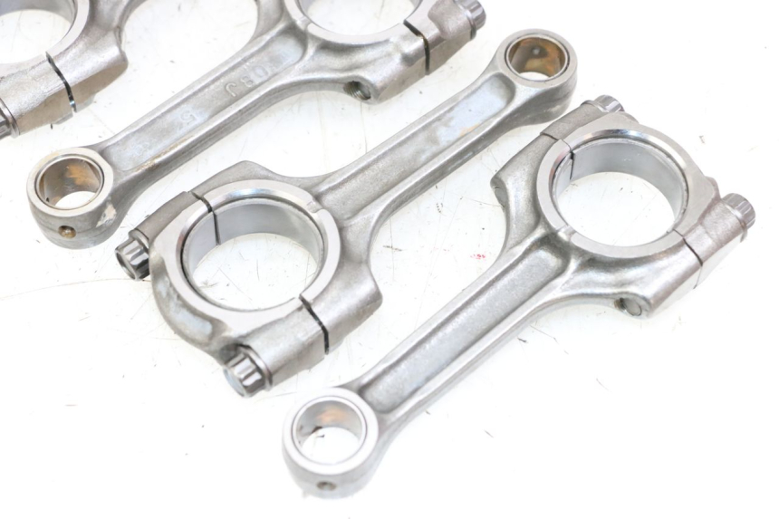 photo de BIELLE SUZUKI GSR 750 (2011 - 2017) - Zoom état d’usage