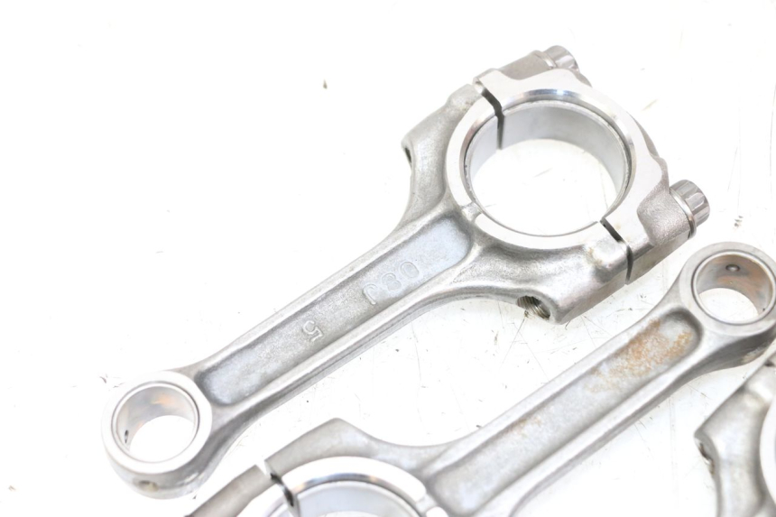 photo de BIELLE SUZUKI GSR 750 (2011 - 2017) - Marquages et références