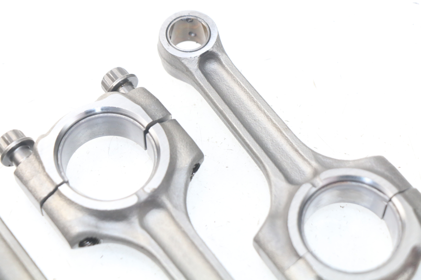 photo de BIELLE SUZUKI GSX-R GSXR 600 (2001 - 2003) - Détail de la pièce