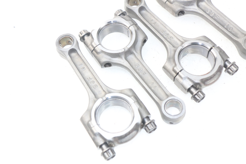 photo de BIELLE SUZUKI GSX-R GSXR 600 (2001 - 2003) - Vue d’ensemble