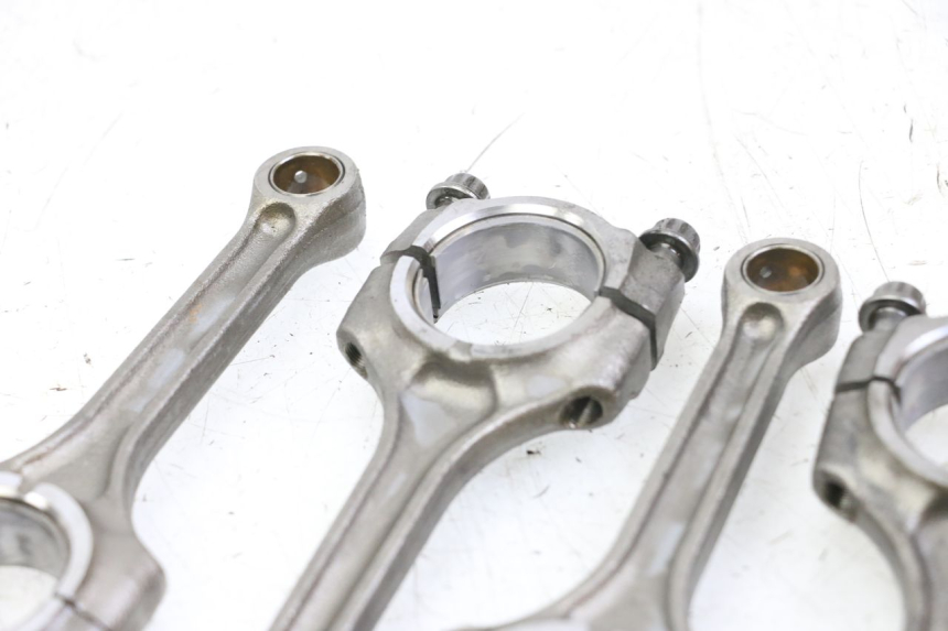 photo de BIELLE SUZUKI GSX F GSXF 650 (2007 - 2015) - Autre angle de vue