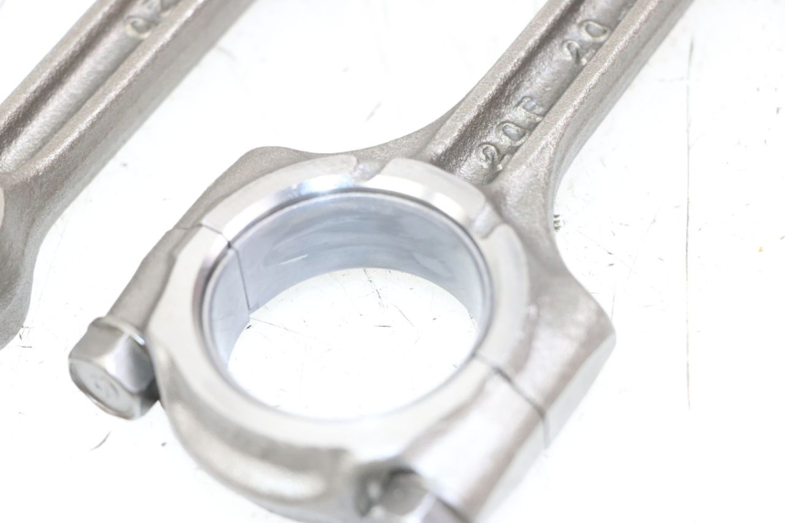 photo de BIELLE SUZUKI SV S 650 (1999 - 2002) - Zoom état d’usage