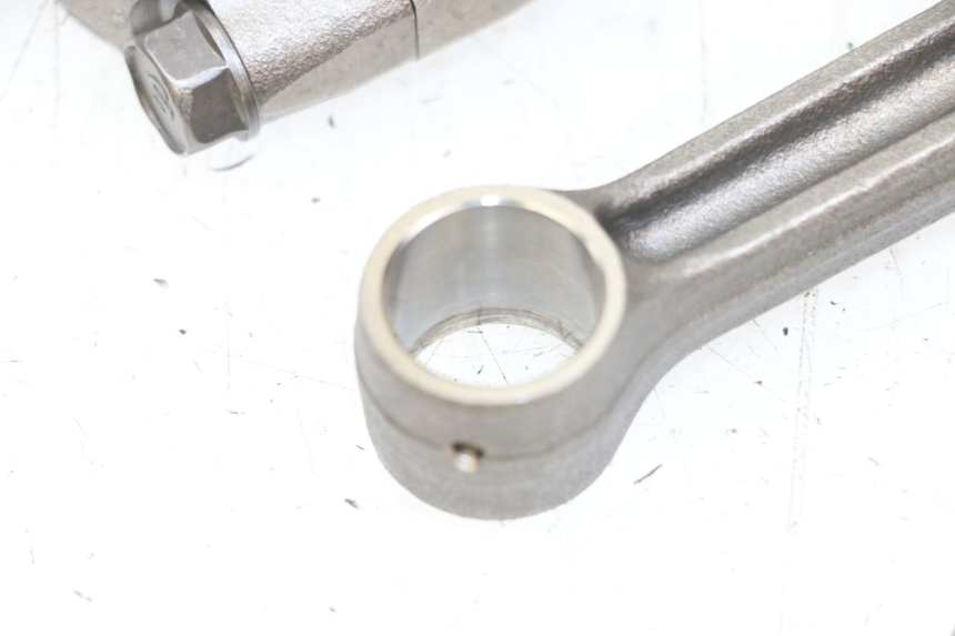 photo de BIELLE SUZUKI SV S 650 (1999 - 2002) - État de surface