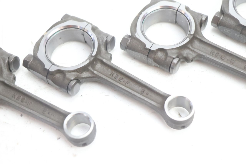 photo de BIELLE HONDA VFR FI RC46 800 (1998 - 2001) - Gros plan technique