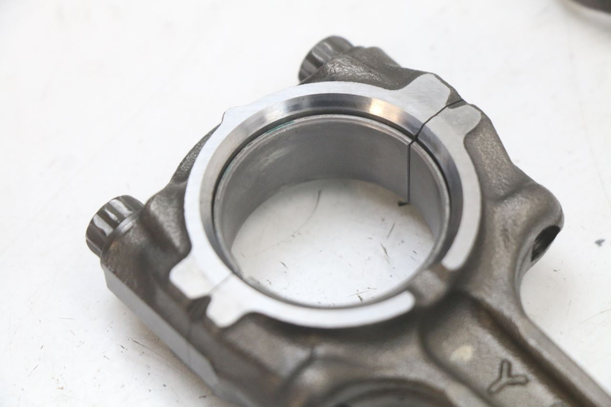 photo de BIELLE YAMAHA FZ1 FAZER 1000 (2007 - 2009) - État de surface