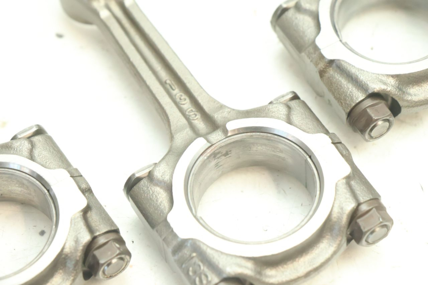 photo de BIELLE YAMAHA YZF R6 600 (2008 - 2009) - État de surface