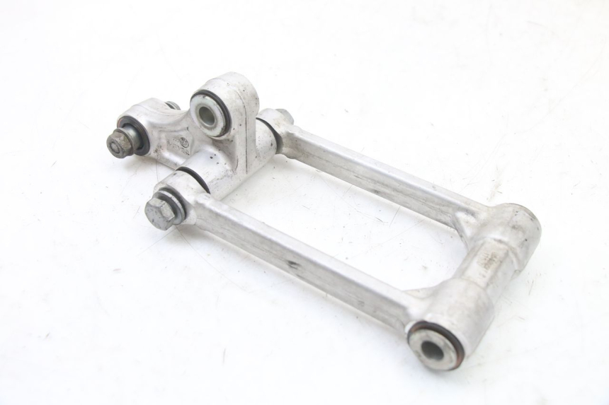 photo de BIELLETTE AMORTISSEUR BMW S RR ABS S1000RR 1000 (2015 - 2018) - Gros plan technique